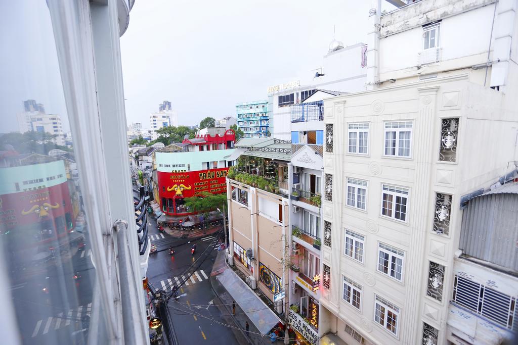 Le Petit Sai Gon Hotel Ho Chi Minh City Exterior photo